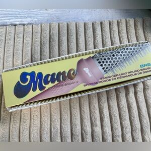 Mane - Ceramic Round Brush